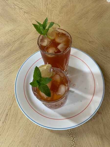 Iced tea with lemon and cinnamon!